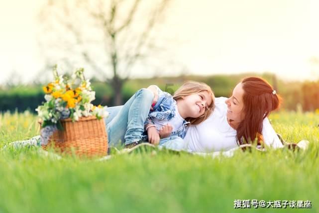我准备换一个丰田荣放前档风玻璃，是信义档风玻璃4s店，它报价450元，感觉价格有点低或者是质量问题？游戏画面