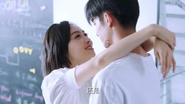 春季流行什么样的服饰与穿搭？游戏画面