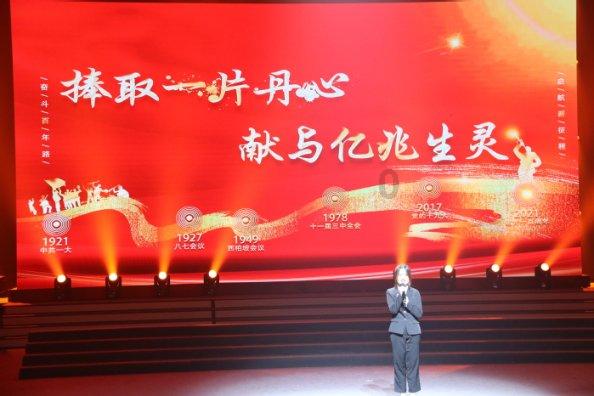 饥饿的松鼠救援