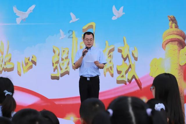 瓦菲拒绝握手因误会,威廉姆斯解释后化解争议